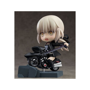 Good Smile Company Fate/Grand Order Nendoroid Saber/Altria Pendragon Shinjuku Ver & Cuirassier Noir 