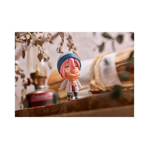 Max Factory Laid Back Camp Nendoroid Nadeshiko Kagamihara Solo Camp Ver. 