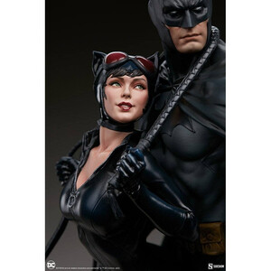 SideShow Collectibles DC Comics Diorama Batman & Catwoman 