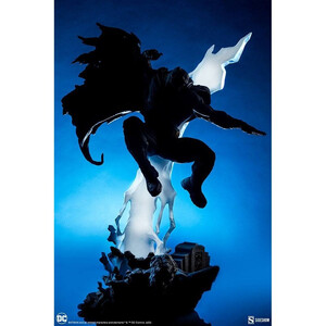 SideShow Collectibles DC Comics Premium Format Batman: The Dark Knight Returns 