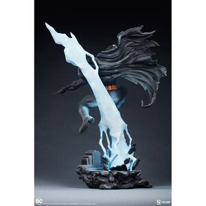 SideShow Collectibles DC Comics Premium Format Batman: The Dark Knight Returns 