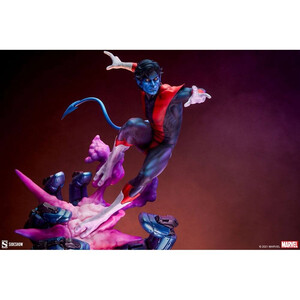 SideShow Collectibles Marvel Premium Format Nightcrawler - Damaged packaging 