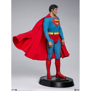 SideShow Collectibles SupermanThe Movie Premium Format Superman - Damaged packaging 