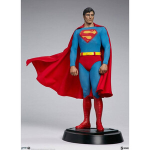SideShow Collectibles SupermanThe Movie Premium Format Superman - Damaged packaging 
