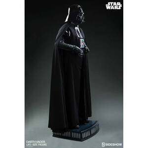 SideShow Collectibles Star Wars Life-Size Darth Vader 
