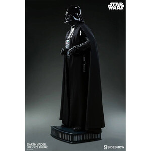 SideShow Collectibles Star Wars Life-Size Darth Vader 