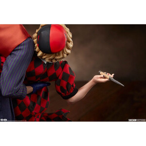 SideShow Collectibles DC Comics 1/5 Scale Mythos The Joker and Harley Quinn: Lawless Love 