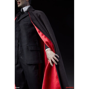 SideShow Collectibles Dracula Premium Format Dracula Christopher Lee Ver. 