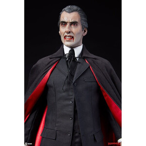 SideShow Collectibles Dracula Premium Format Dracula Christopher Lee Ver. 