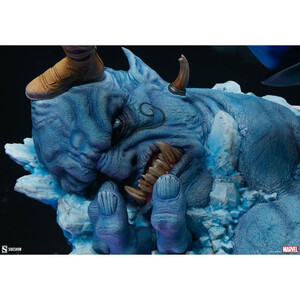 SideShow Collectibles Marvel 1/4 Scale Premium Format Thor 