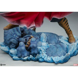 SideShow Collectibles Marvel 1/4 Scale Premium Format Thor 