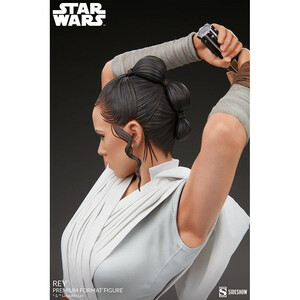 SideShow Collectibles Star Wars Episode IX Premium Format Rey 