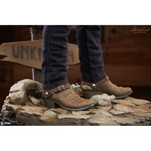 SideShow Collectibles Clint Eastwood Legacy Collection Premium Format The Man With No Name (The Good, the Bad and the Ugly) 