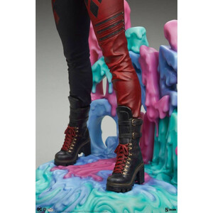 SideShow Collectibles Suicide Squad Premium Format Harley Quinn 