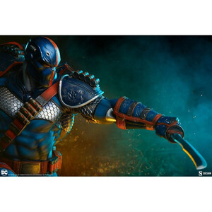 SideShow Collectibles DC Comics Premium Format Deathstroke 