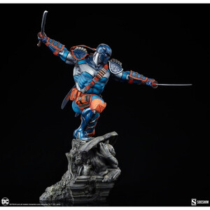 SideShow Collectibles DC Comics Premium Format Deathstroke 