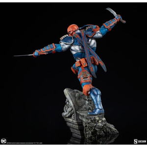SideShow Collectibles DC Comics Premium Format Deathstroke 
