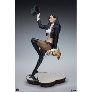 SideShow Collectibles DC Comics Premium Format Zatanna 
