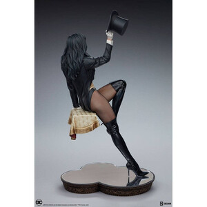 SideShow Collectibles DC Comics Premium Format Zatanna 