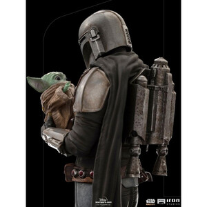 Iron Studios Star Wars The Mandalorian 1/10 Art Scale Mandalorian & Grogu 