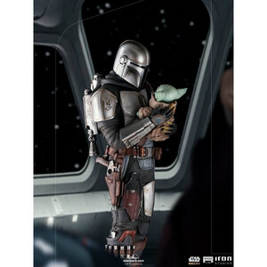 Iron Studios Star Wars The Mandalorian 1/10 Art Scale Mandalorian & Grogu 