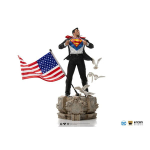 Iron Studios DC Comics Deluxe 1/10 Art Scale Clark Kent 