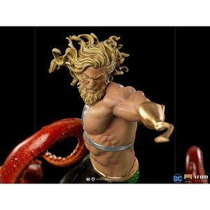 Iron Studios DC Comics Deluxe 1/10 Art Scale Aquaman 