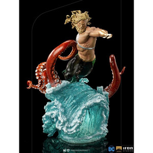 Iron Studios DC Comics Deluxe 1/10 Art Scale Aquaman 