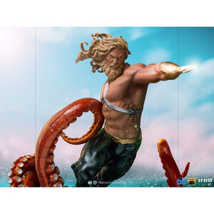 Iron Studios DC Comics Deluxe 1/10 Art Scale Aquaman 