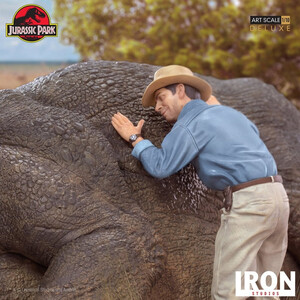 Iron Studios Jurassic Park 1/10 Art Scale Deluxe Triceratops 