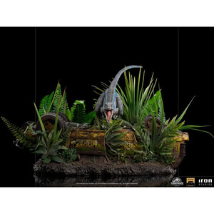 Iron Studios Jurassic World Fallen Kingdom 1/10 Deluxe Art Scale Blue 