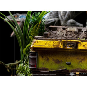 Iron Studios Jurassic World Fallen Kingdom 1/10 Deluxe Art Scale Blue 