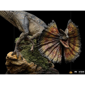 Iron Studios Jurassic World Dominion 1/10 Art Scale Dilophosaurus 