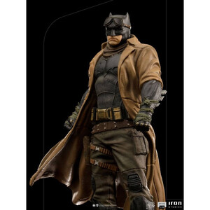 Iron Studios Zack Snyder's Justice League 1/10 Art Scale Knightmare Batman 