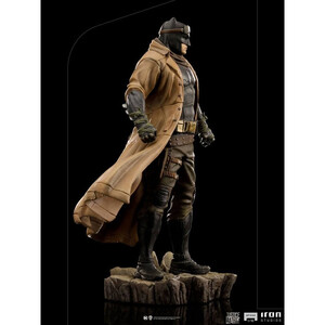 Iron Studios Zack Snyder's Justice League 1/10 Art Scale Knightmare Batman 