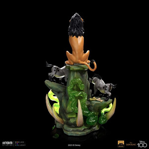 Iron Studios The Lion King 1/10 Art Scale Deluxe Scar Deluxe 