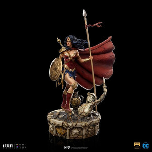 Iron Studios Wonder Woman Unleashed 1/10 BDS Art Scale Wonder Woman 