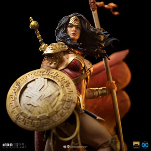 Iron Studios Wonder Woman Unleashed 1/10 BDS Art Scale Wonder Woman 