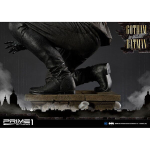 Prime 1 Studio Batman Arkham Origins 1/5 Scale Concept Masterline Gotham By Gaslight Batman Black Version 