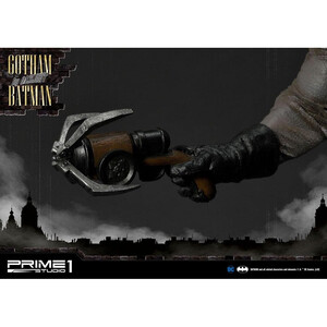 Prime 1 Studio Batman Arkham Origins 1/5 Scale Concept Masterline Gotham By Gaslight Batman Black Version 