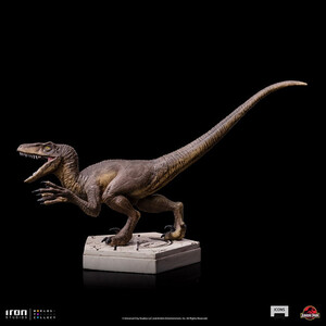 Iron Studios Jurassic Park Icons Velociraptor Ver A 