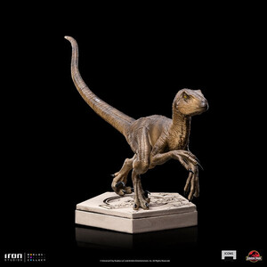 Iron Studios Jurassic Park Icons Velociraptor Ver B 