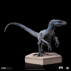 Iron Studios Jurassic World Icons Velociraptor B Blue 
