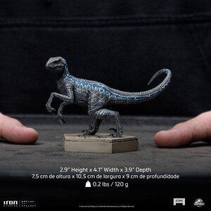 Iron Studios Jurassic World Icons Velociraptor B Blue 