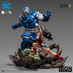 Iron Studios DC Comics 1/6 Scale Wonder Woman Vs Darkseid Ivan Reis Ver 