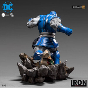 Iron Studios DC Comics 1/6 Scale Wonder Woman Vs Darkseid Ivan Reis Ver 