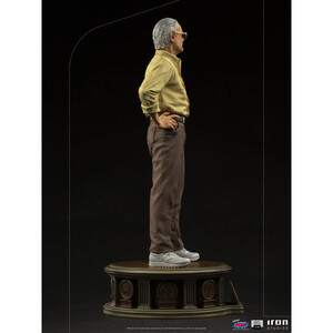 Iron Studios Stan Lee 1/4 Scale Stan Lee 