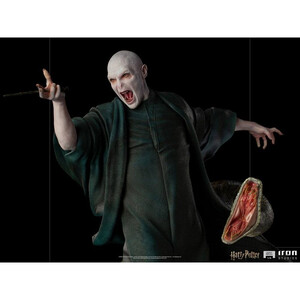 Iron Studios Harry Potter 1/4 Legacy Replica Voldemort & Nagini 