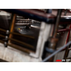 Iron Studios Jaws 1/20 Demi Art Scale Jaws Attack 