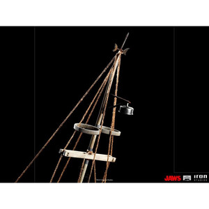 Iron Studios Jaws 1/20 Demi Art Scale Jaws Attack 